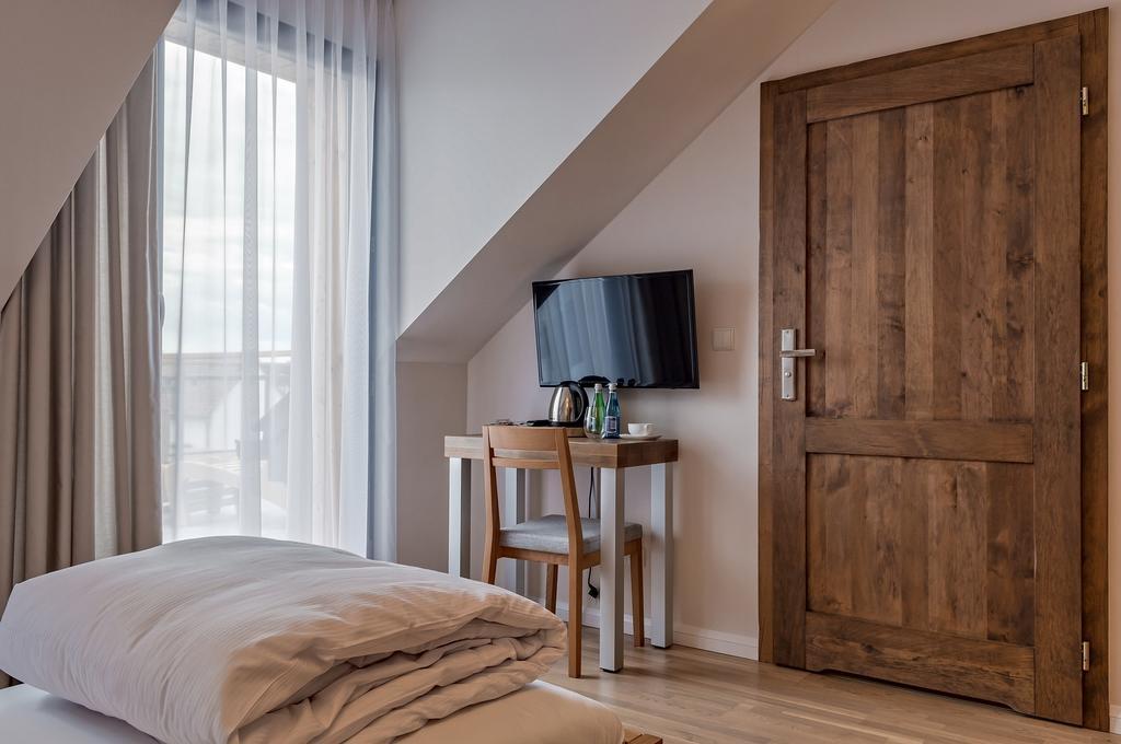 Hotel Naturum Міліч Екстер'єр фото